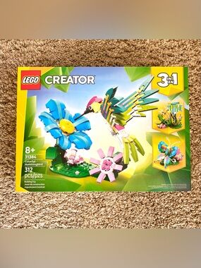 Lego 31384 Colorful Hummingbird - New
